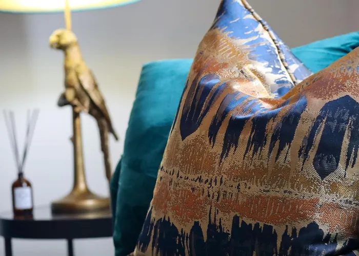 The Retreat * ナレスボロ